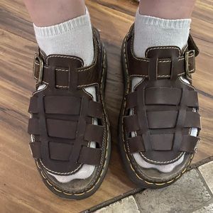 Dr. Martens Fisherman Chunky 90s Sandals